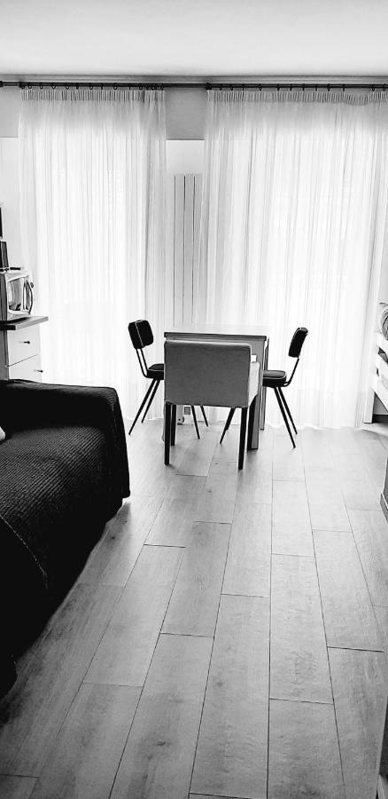 ボーソレイユPetit Bijouxアパートメント エクステリア 写真